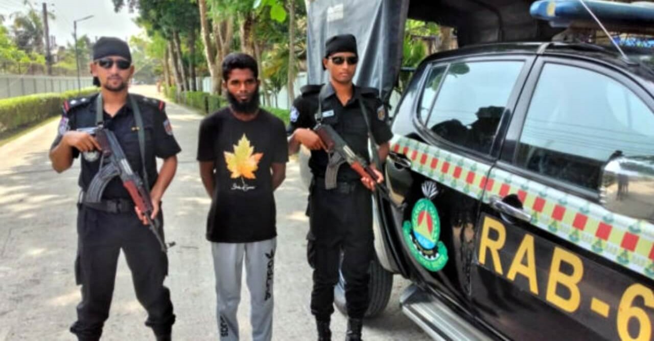 নিষিদ্ধ জঙ্গি সংগঠন আনসার আল ইসলামের বিভাগীয় নেতা গ্রেপ্তার